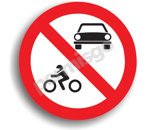 Semnul de circulație „Accesul interzis autovehiculelor”